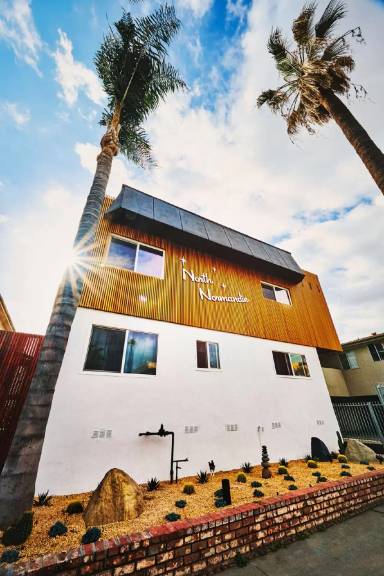Main picture of 111 N Normandie Ave