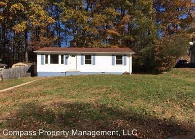 Main picture of 2206 Heather Ln