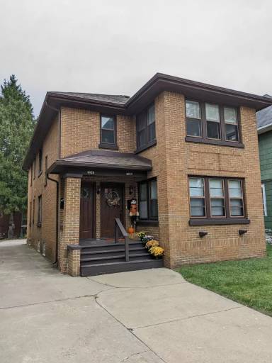 Main picture of 1025 N Court St