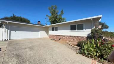 Main picture of 1740 Wisconsin Ave