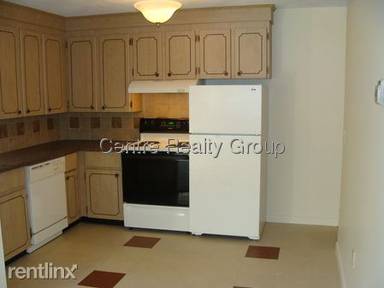 Main picture of 145 Lexington St