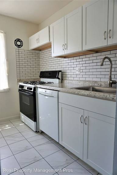 Main picture of 9485 Fairfax Blvd