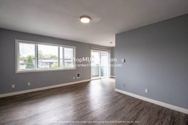 Main picture of 12345 SW Hall Blvd