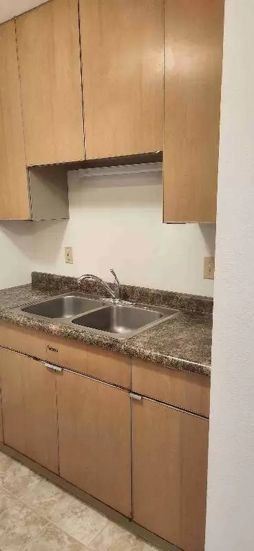 Main picture of 225 29th Street Dr SE