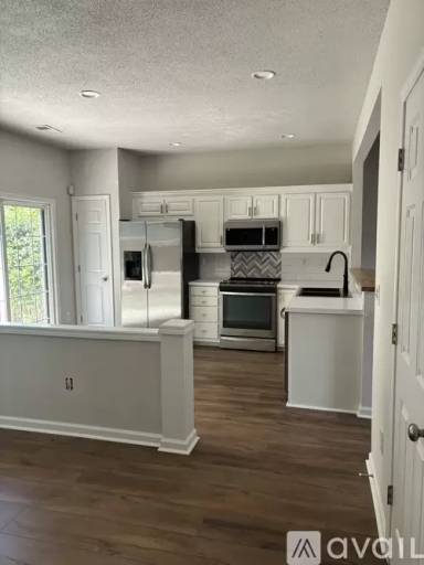 Main picture of 336 Claybrooke Dr