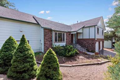 Main picture of 5498 N Collister Dr