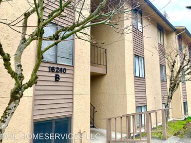 Main picture of 16240 NE 12th Ct