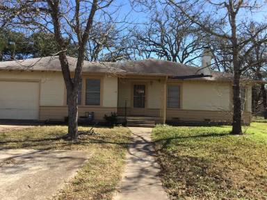 Main picture of 309 Fairway Dr
