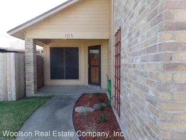 Main picture of 105 Largo Ct