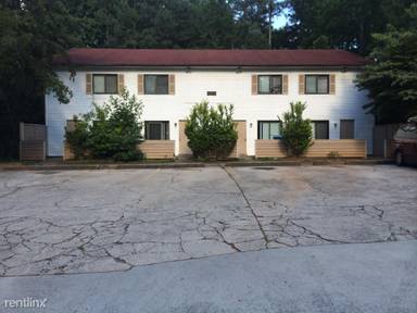 Main picture of 3517 Peachtree Corners Cir
