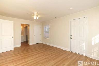 Main picture of 937 Green Circle Dr