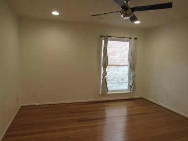 Main picture of 2403 Yupon St
