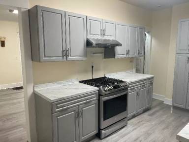 Main picture of 8 Chestnut St