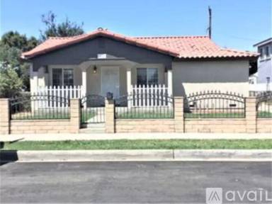 Main picture of 6631 Marcelle St