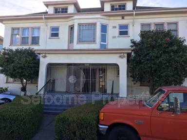 Main picture of 747 54th St