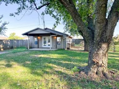 Main picture of 3220 Coachlite Ln