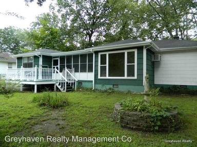 Main picture of 6108 Schofield Ave