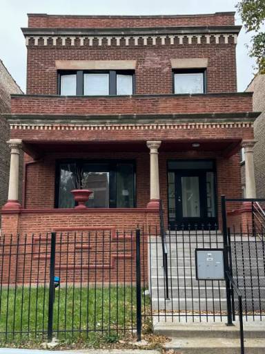 Main picture of 7642 S Morgan St