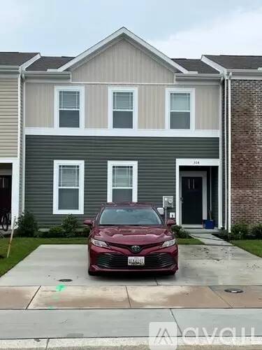 Main picture of 304 Stream Valley Ct