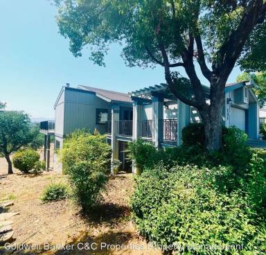 Main picture of 236 Ridgetop Dr