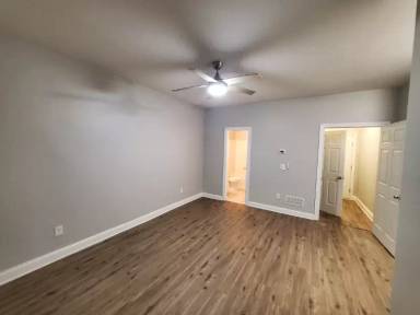 Main picture of 9050 Bayrose Cir