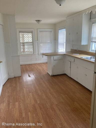 Main picture of 416 Norfolk Ave