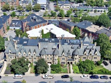 Main picture of 15 Garrison Rd