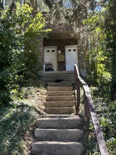 Main picture of 705 Greenwood Ave