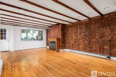 Main picture of 206 Spencer St