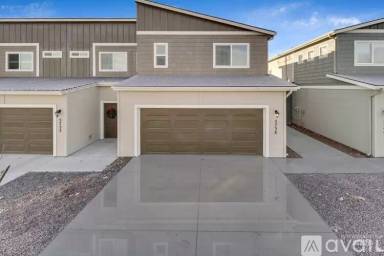Main picture of 5738 Cherry Ln
