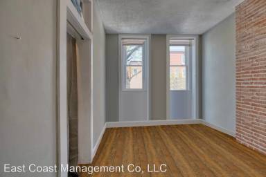 Main picture of 38 N Patterson Park Ave