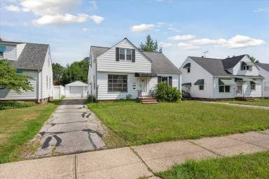 Main picture of 13849 Shady Oak Blvd