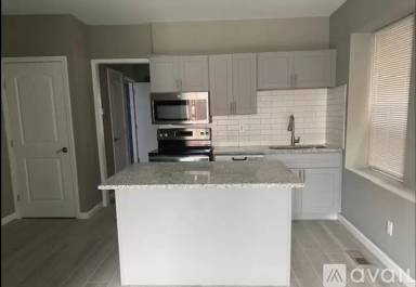 Main picture of 5022 Elenore Avenue - 1n