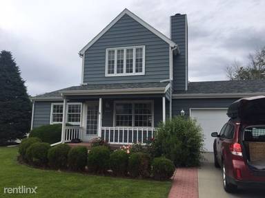 Main picture of 3141 Buttercup Dr