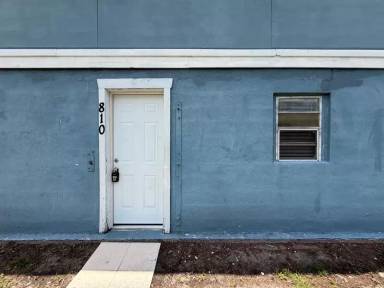 Main picture of 810 20th Ave S