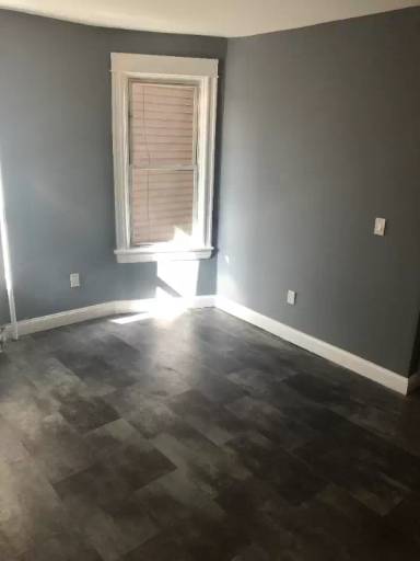 Main picture of 147 Beech St