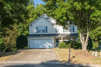 Main picture of 304 Meadow Pt
