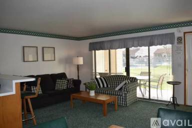 Main picture of 8903 Crescent Bar Rd NW