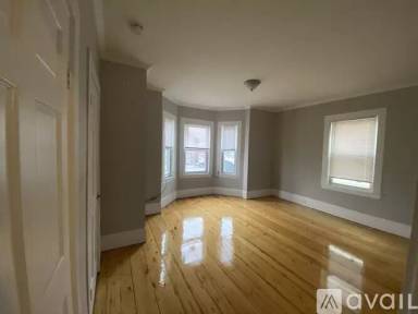 Main picture of 24 Clarence St