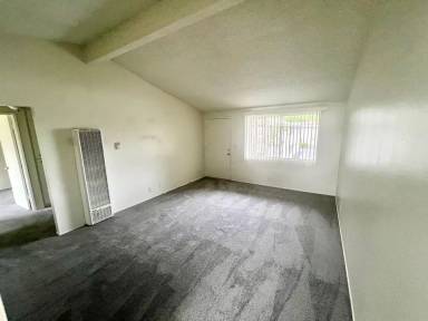 Main picture of 2763 Calle Quebracho