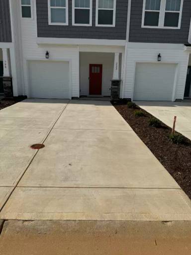 Main picture of 222 Marston Ln