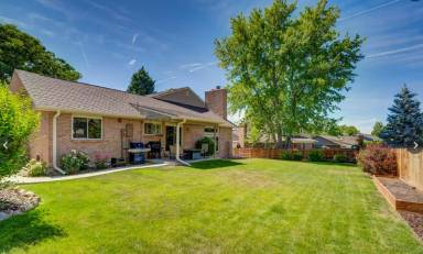 Main picture of 8164 S Harrison Cir
