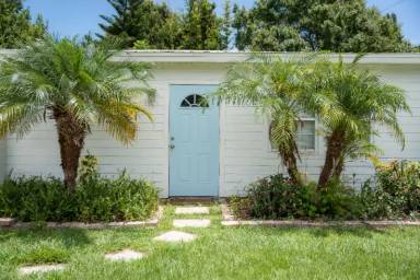 Main picture of 1510 6th Ave