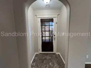 Main picture of 4004 W 104th Pl S