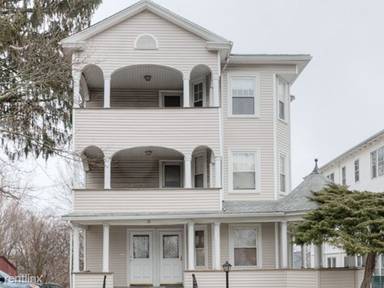 Main picture of 38 Plantation St