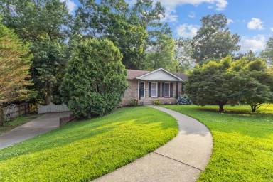 Main picture of 336 Andrew Dr