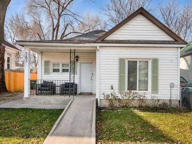 Main picture of 565 N Pugsley St