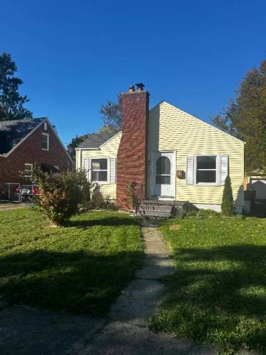 Main picture of 226 S Vernon Ave