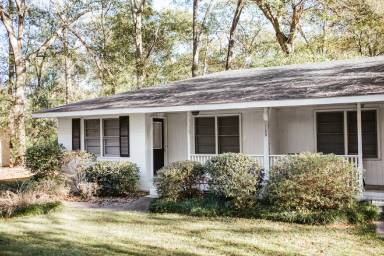 Main picture of 125 Woody Drive