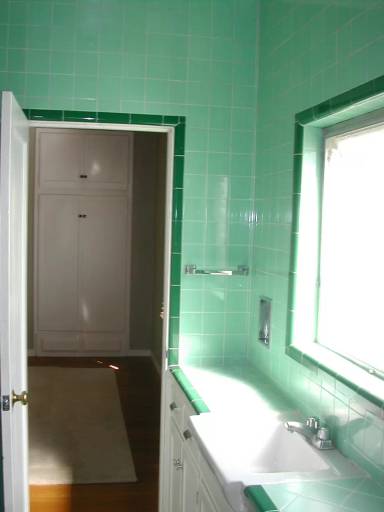 Main picture of 1251 33rd St